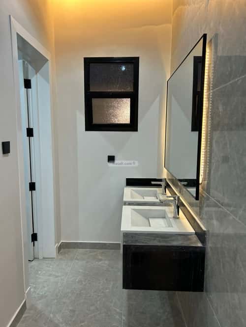 فيلا 226.7 متر مربع شمالية على شارع 15م السعادة، شرق الرياض، الرياض