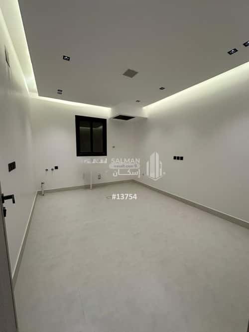 Apartment with 4 Bedrooms Al-Janadriyah, East Riyadh, Riyadh