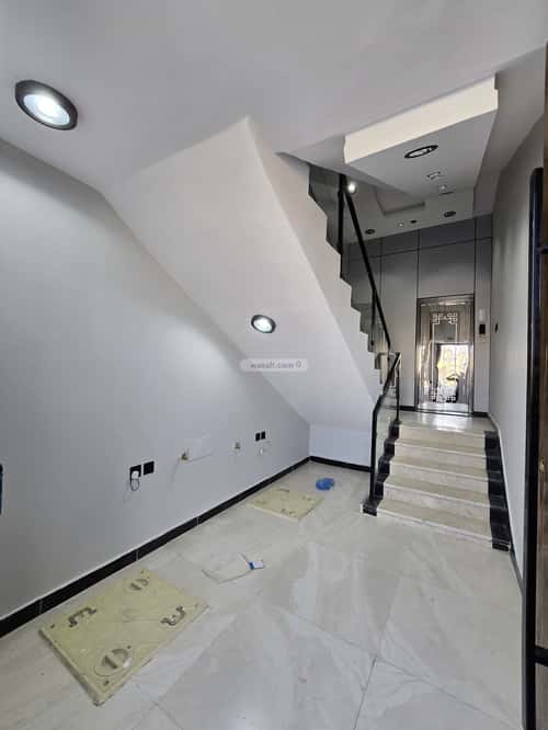 شقة ب 6 غرف اليرموك، خميس مشيط