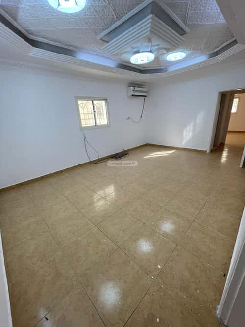 Building 600 SQM Facing North Al-Malaz, Central Riyadh, Riyadh