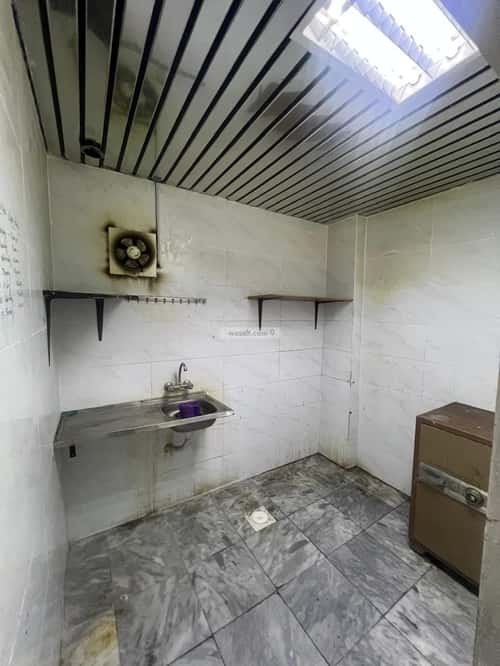 عمارة 600 متر مربع واجهة شمالية الملز، وسط الرياض، الرياض