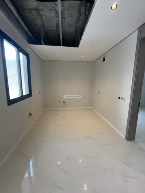 فيلا 375 متر مربع غربية على شارع 12م السيف، الدمام