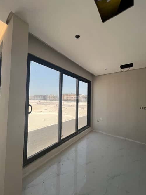 فيلا 375 متر مربع غربية على شارع 12م السيف، الدمام