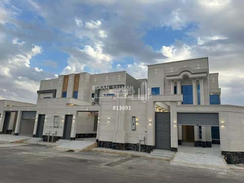 Apartment with 5 Bedrooms Al Olaya, Bariduh