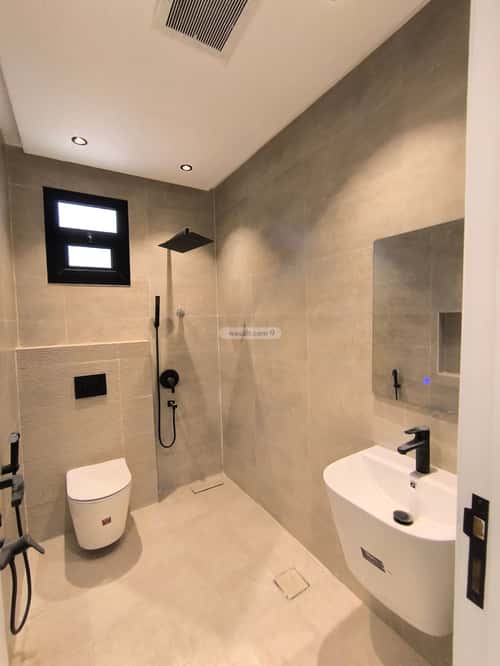 شقة 4 غرف في القادسية