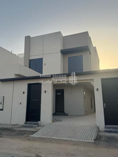 Villa 350 SQM Facing North on 15m Width Street Al Faisaliyah, Al Kharj