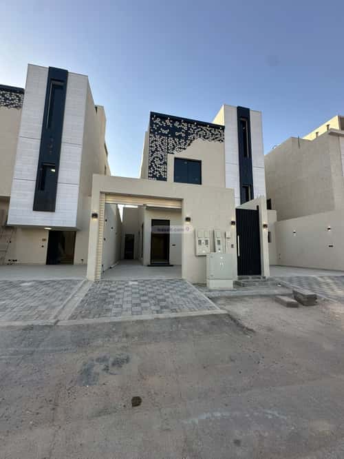 Floor 233.97 SQM with 5 Bedrooms Ar-Rimal, East Riyadh, Riyadh