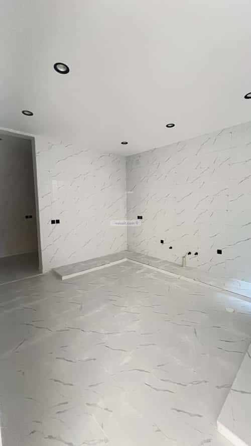 4 bedroom apartment in Al Hamra