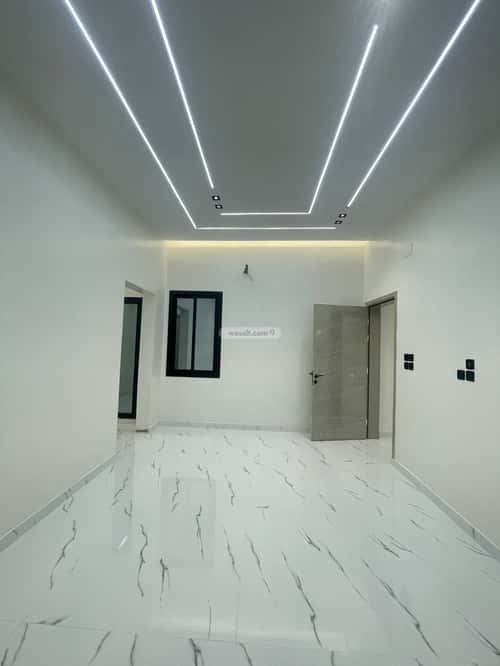 Building 300 SQM Facing South Al Khobar, Madinah