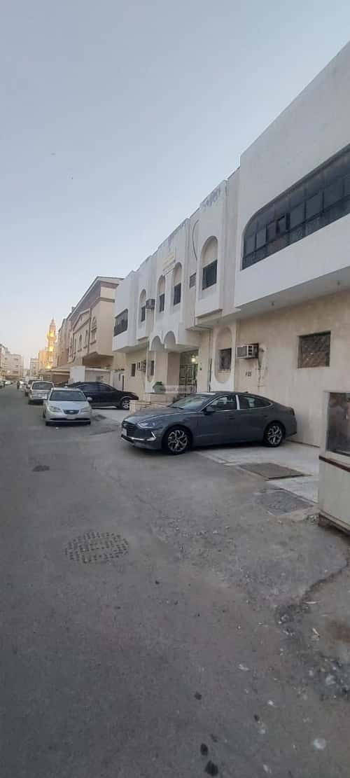 Building 625 SQM Facing East Al Rabbwah, North Jeddah, Jeddah
