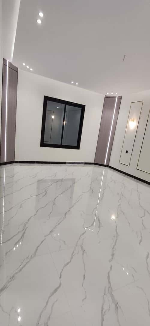 فيلا 1102.6 متر مربع شرقية على شارع 20م ريحه، الطائف