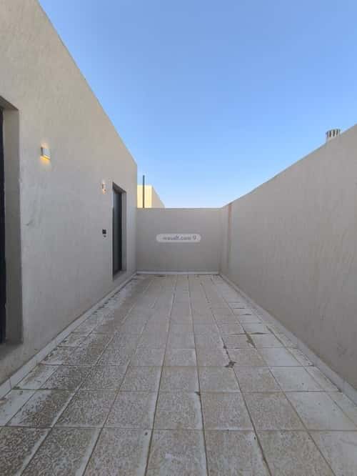Apartment with 5 Bedrooms Al-Janadriyah, East Riyadh, Riyadh