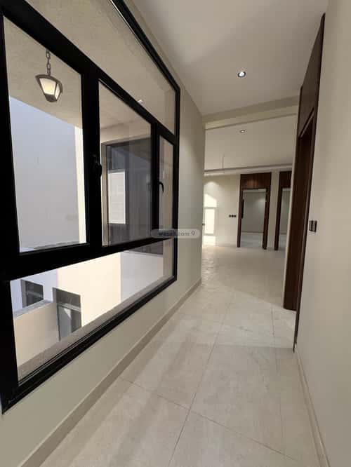 فيلا 437.5 متر مربع غربية على شارع 15م الشراع، الخبر