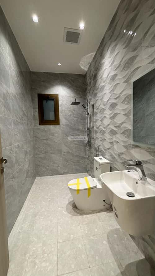 Apartment with 4 Bedrooms Hay Al Jamaawat, Madinah