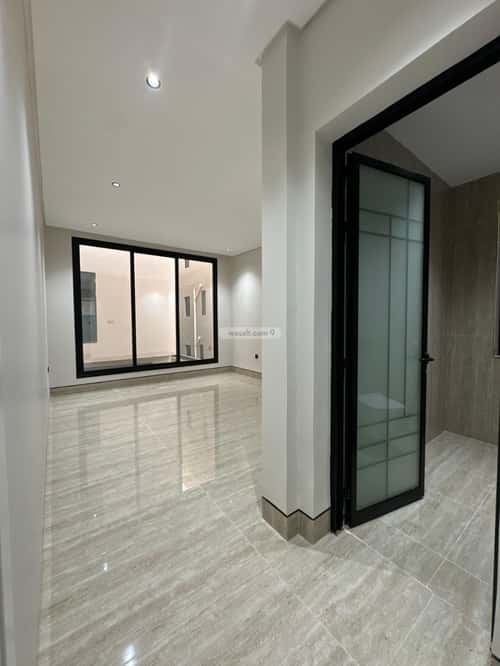 Apartment with 5 Bedrooms Al Wahah, Aldammam