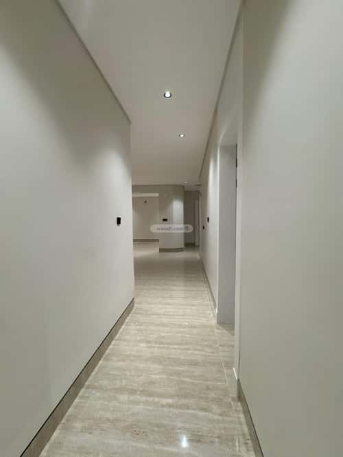 شقة ب 5 غرف الواحة، الدمام