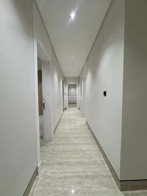 شقة ب 5 غرف الواحة، الدمام