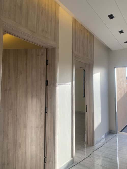 Villa 300 SQM Facing North on 15m Width Street Al-Murooj, Samith