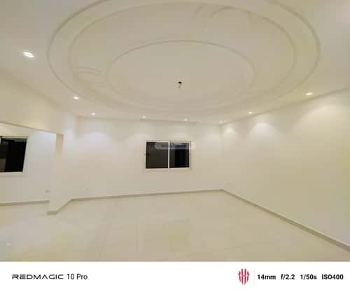 Floor with 5 Bedrooms Ar-Rayan, East Riyadh, Riyadh