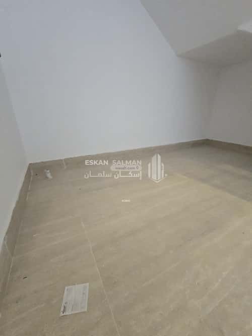 فيلا 270 متر مربع شمالية على شارع 15م الخليج، شرق الرياض، الرياض