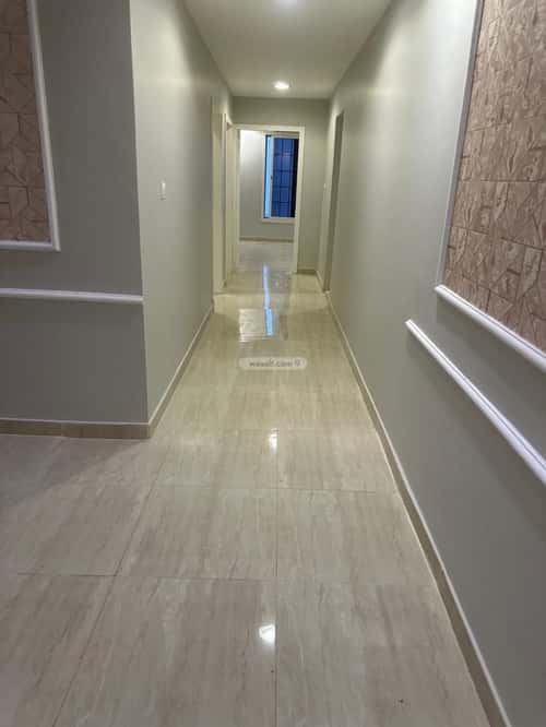 Apartment with 3 Bedrooms Hajer, Aldammam