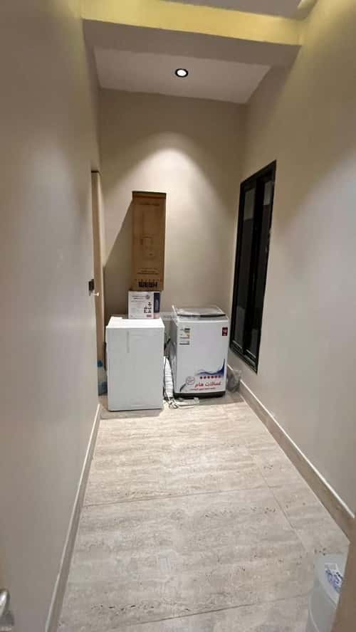 Apartment with 4 Bedrooms Al Shooalah, Aldammam