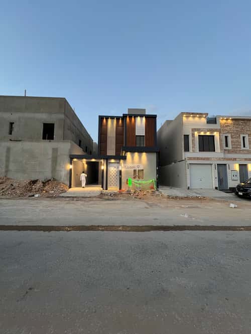 Floor with 7 Bedrooms Bader, South Riyadh, Riyadh