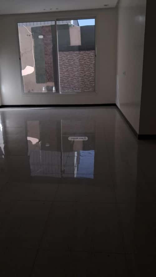 فيلا نصف مفروشة 319 متر مربع واجهة شمالية عكاظ، جنوب الرياض، الرياض