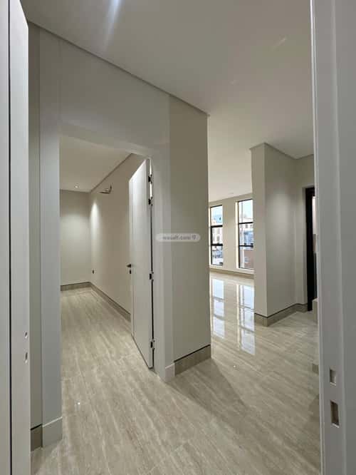 Apartment with 6 Bedrooms Al Wahah, Aldammam