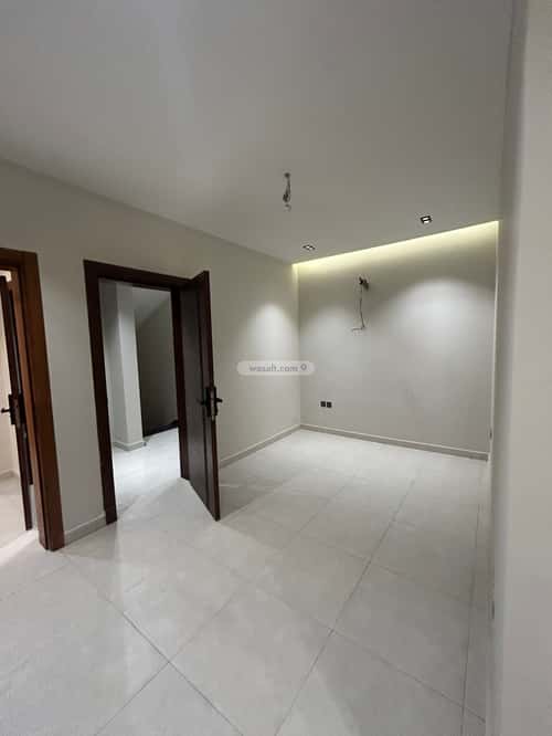 Apartment with 4 Bedrooms Al Azizeyyah, North Jeddah, Jeddah