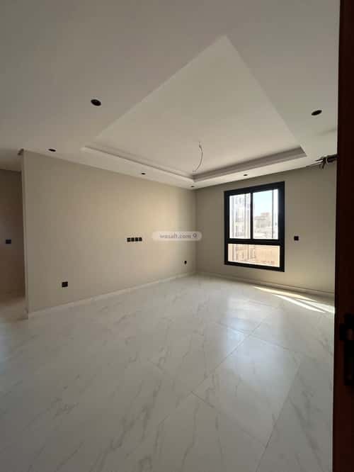 شقة 3 غرف في الروضة