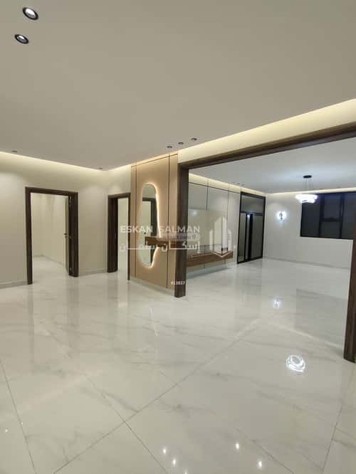 Floor 246 SQM with 7 bedrooms الرحاب 1، جازان