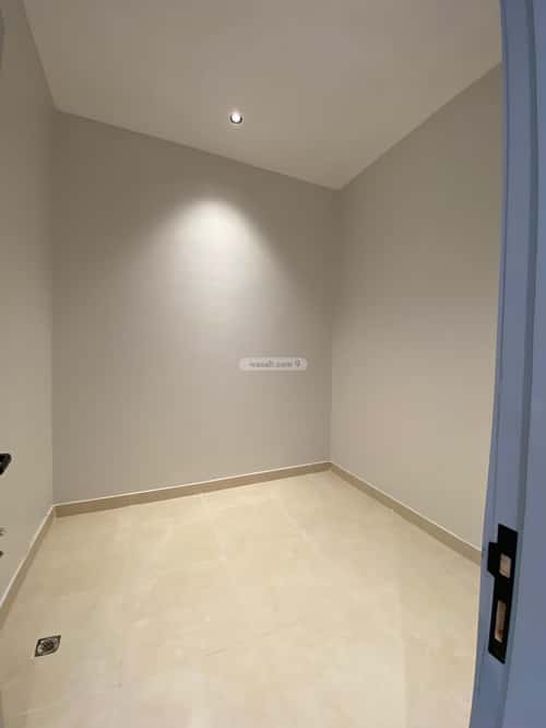 Apartment with 3 Bedrooms Okaz, South Riyadh, Riyadh