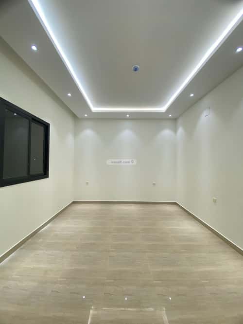 Apartment with 5 Bedrooms Al-Awaly, West Riyadh, Riyadh