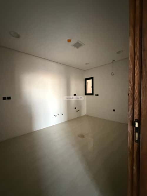 Apartment with 5 Bedrooms Al-Hazm, West Riyadh, Riyadh
