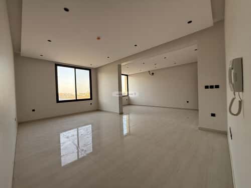 Apartment with 5 Bedrooms Al-Hazm, West Riyadh, Riyadh
