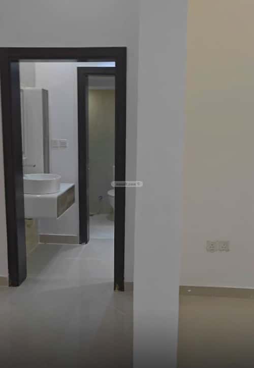 Villa 655.5 SQM Facing North with 8 Bedrooms Al Loaloa, North Jeddah, Jeddah