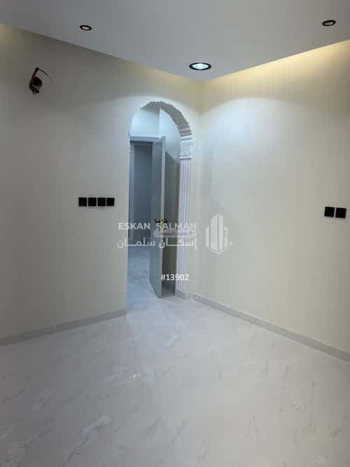 شقة ب 6 غرف أحد، الدمام