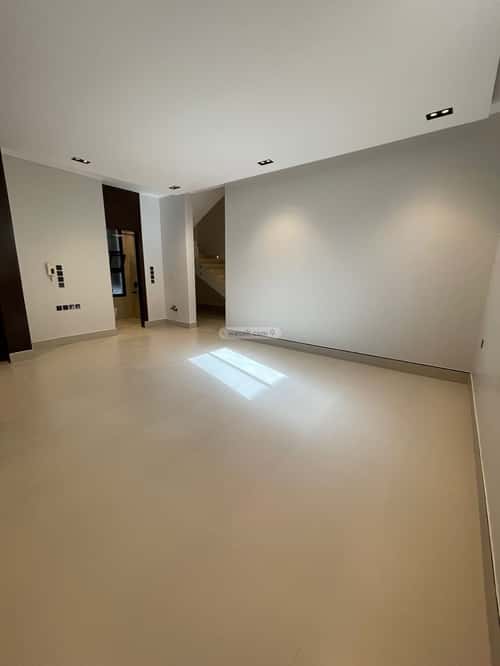 Apartment with 3 Bedrooms Qurtubah, East Riyadh, Riyadh