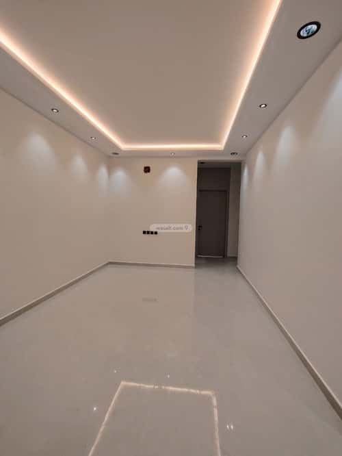 Apartment with 4 Bedrooms Al-Janadriyah, East Riyadh, Riyadh
