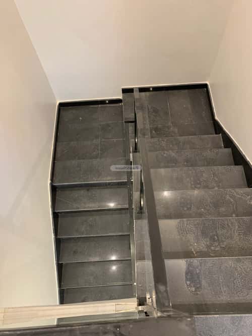 Apartment with 5 Bedrooms Al-Janadriyah, East Riyadh, Riyadh