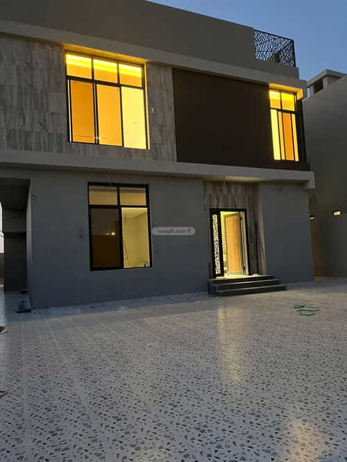 فيلا 600 متر مربع شرقية على شارع 15م قباء، شمال جدة، جدة