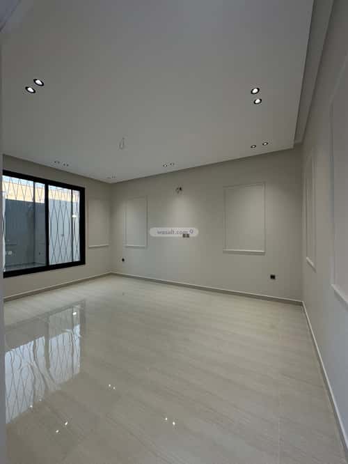 فيلا 439.1 متر مربع جنوبية شرقية على شارع 18م أحد، الدمام