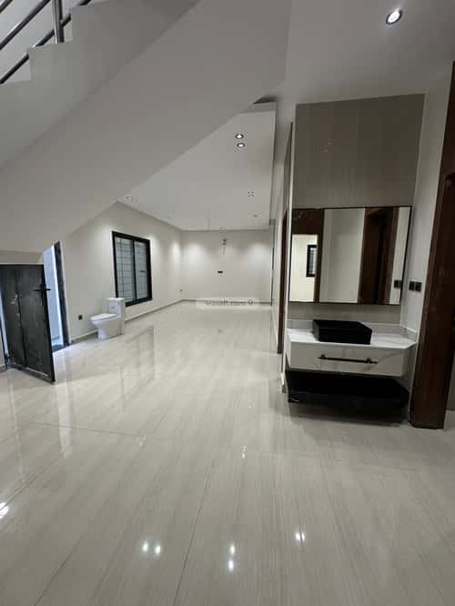 شقة ب 6 غرف أحد، الدمام