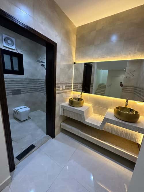 Villa 307 SQM Facing East on 15m Width Street Al-Manarat, North Jeddah, Jeddah