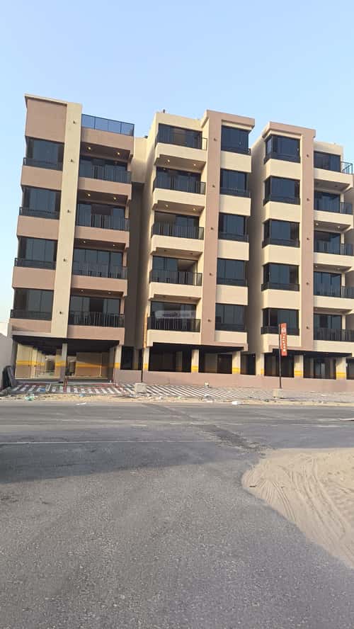 4 bedroom apartment in Al Hamra