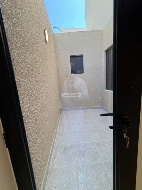Floor 171.8 SQM with 6 Bedrooms Ash-Shifa, South Riyadh, Riyadh