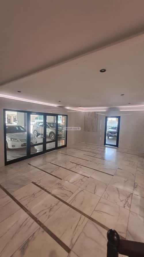 4 bedroom apartment in Al Marwa