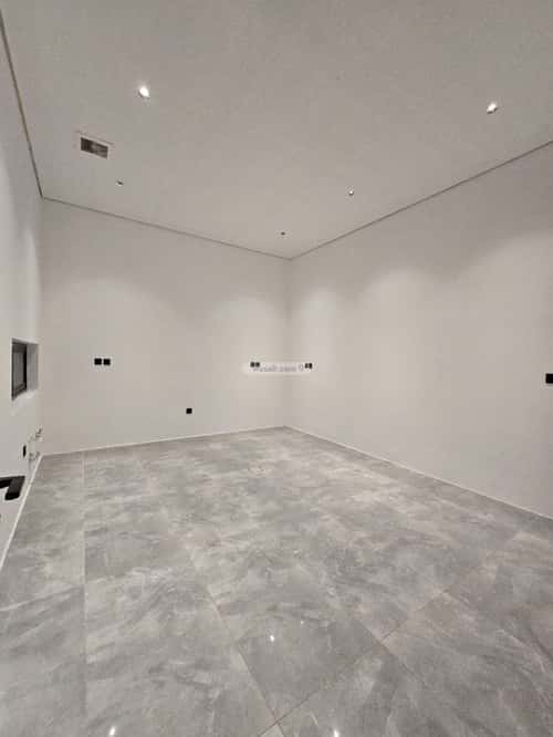 Villa 250 SQM Facing South on 32m Width Street Al Sheraa, North Jeddah, Jeddah