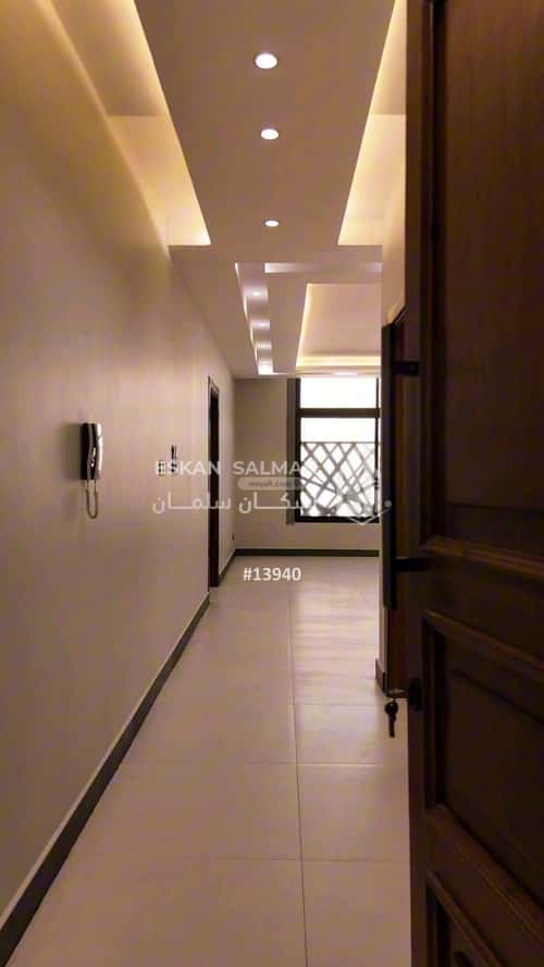 Apartment with 5 Bedrooms Al Ghurāʾ, Madinah